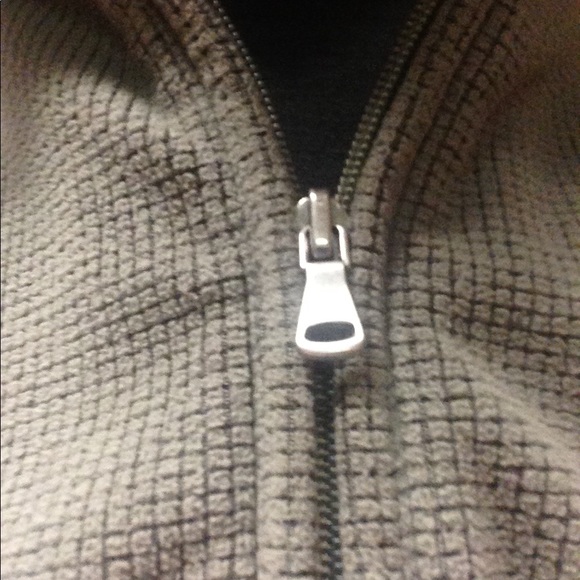 Greg Norman Pull Over - Picture 3 of 4